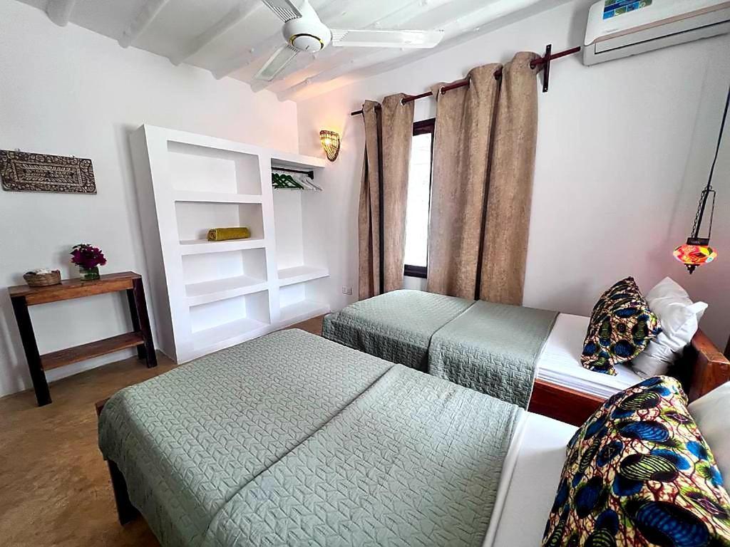 Moyo Apartment 普瓦尼梅查恩加尼 外观 照片